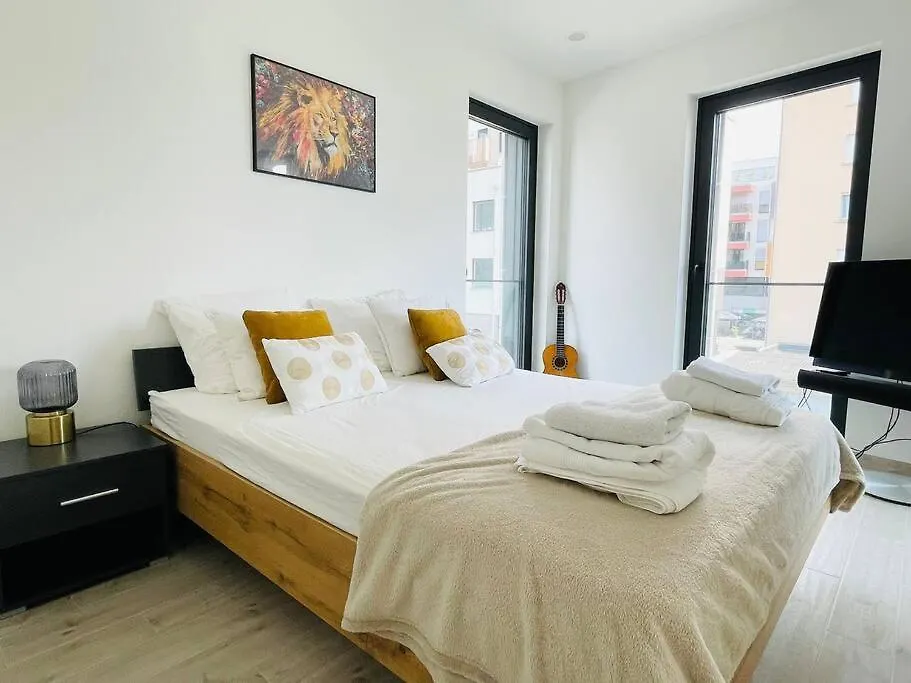 Cosy 1 Bedroom Flat In City Center With Terrace Luxemburg